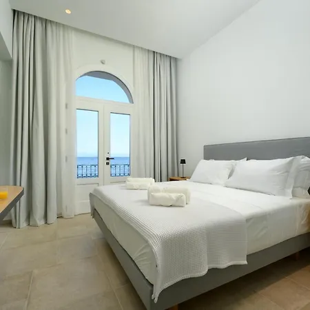 Achillion Bay Semesterbostad *